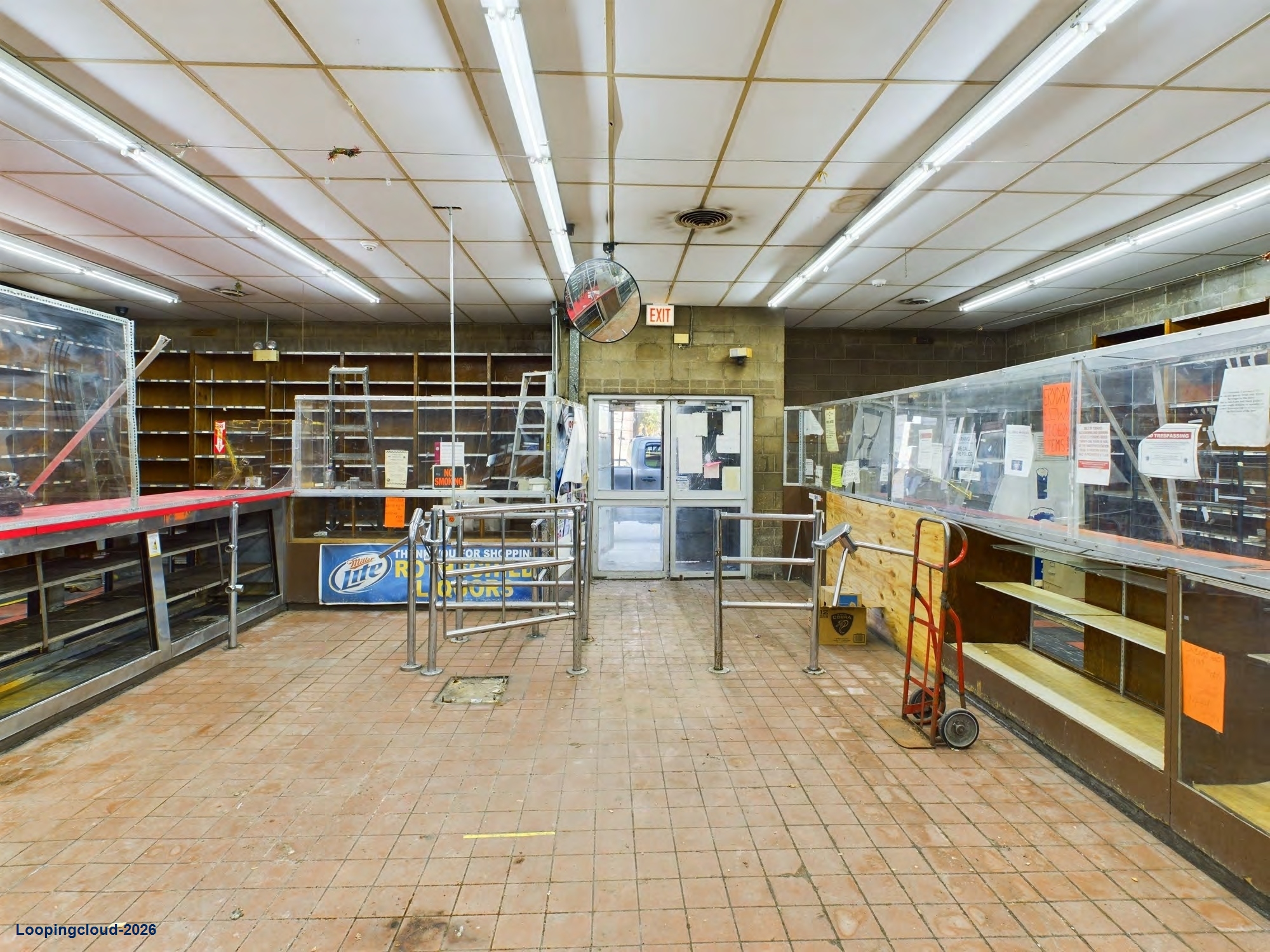 Retail free standing  for sale at 425 E 63rd St, Chicago, IL 60637