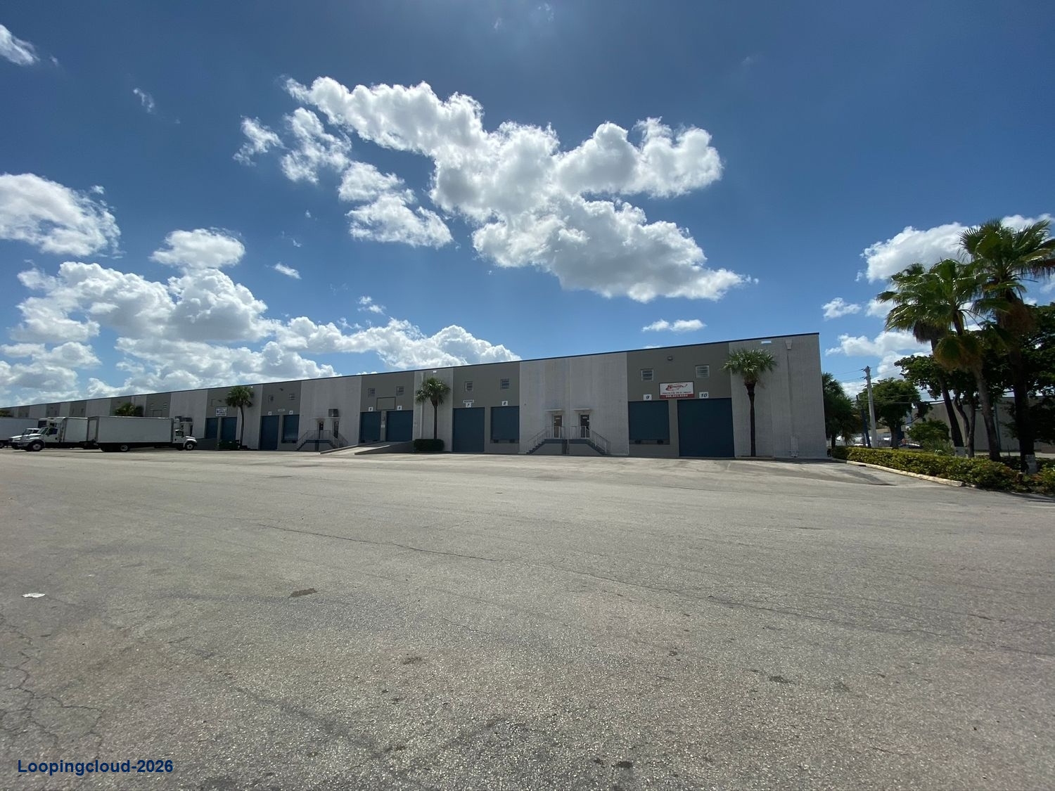 Industrial & Commercial  Warehouses For Lease in Miami