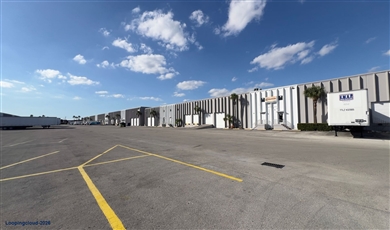 Industrial Warehouse  For Lease in MEDLEY COMMERCE CENTER, Miami, Florida 33178