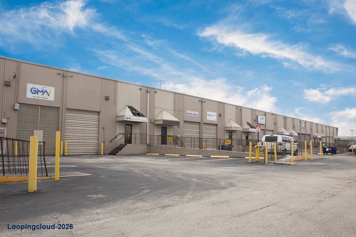Industrial & Commercial  Warehouses For Lease in INT