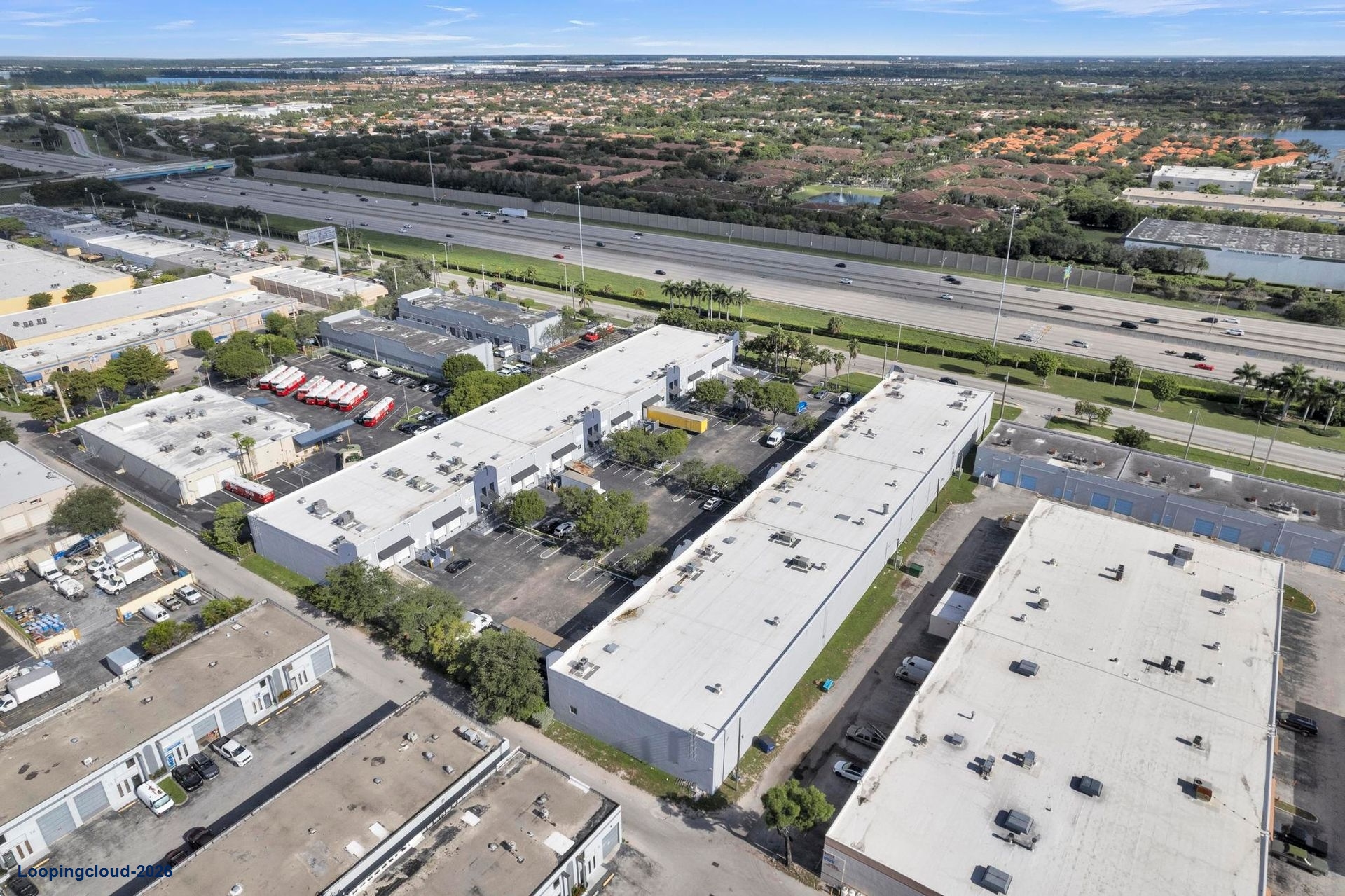+/-4,600 Sq. Ft.  Warehouse + Office Space  unit 7 for lease in Hialeah