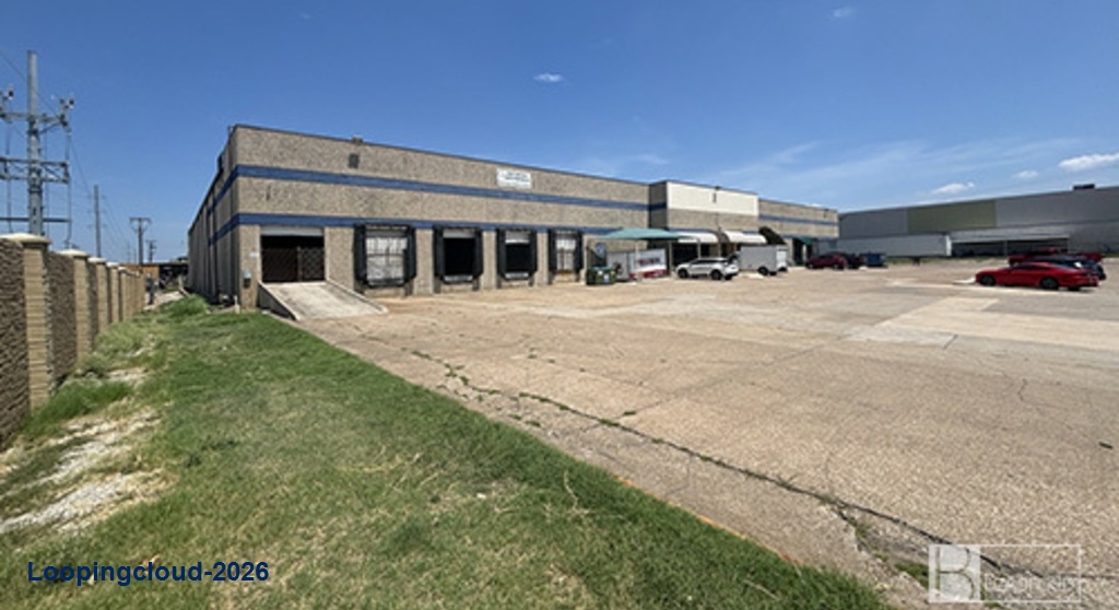 Prime Arlington Distribution Warehouse | 20,000 - 50,000 SF Available