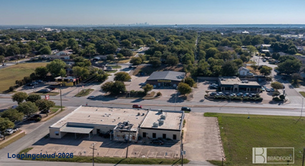 517 N Carrier Parkway