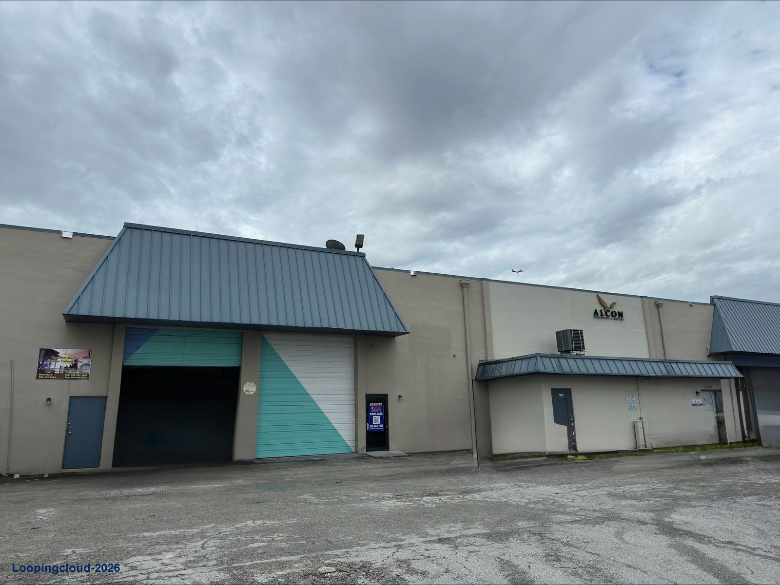 Milam Industrial Center Warehouse & Office for Lease in Miami, FL