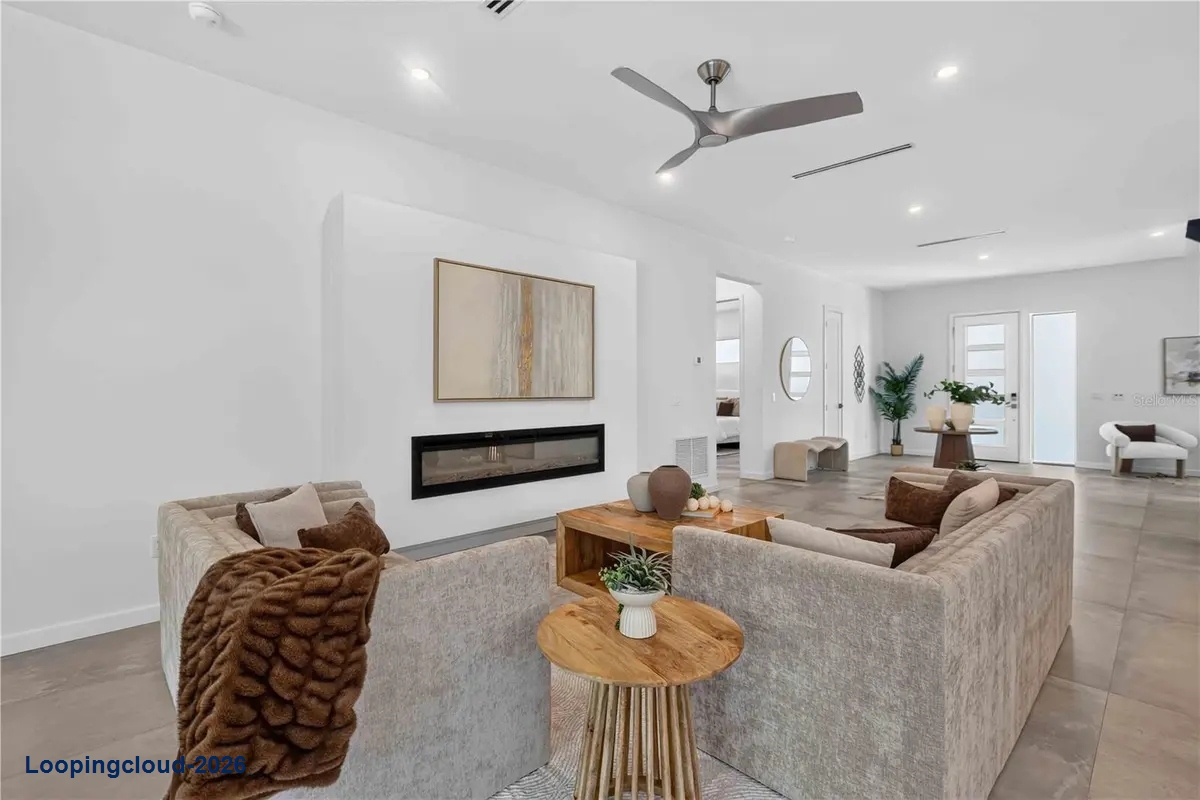 2419 HILLVIEW STREET ST Sarasota, FL 34239