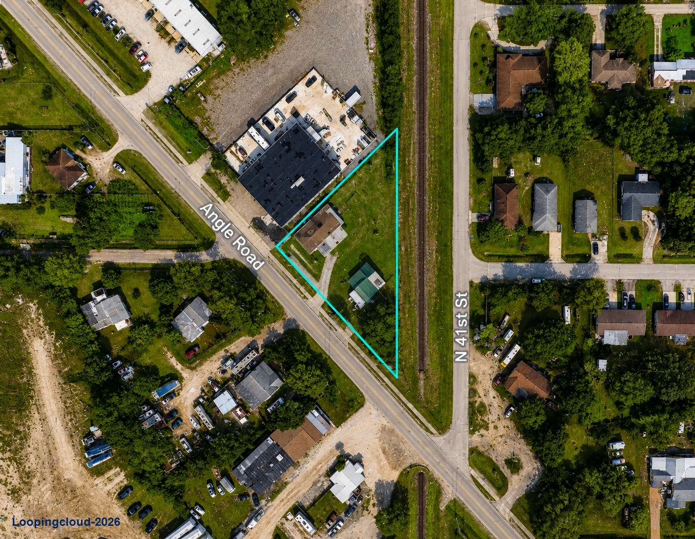 Rare Small-Bay Industrial Property & Secured Yard Space | Fort Pierce, FL
