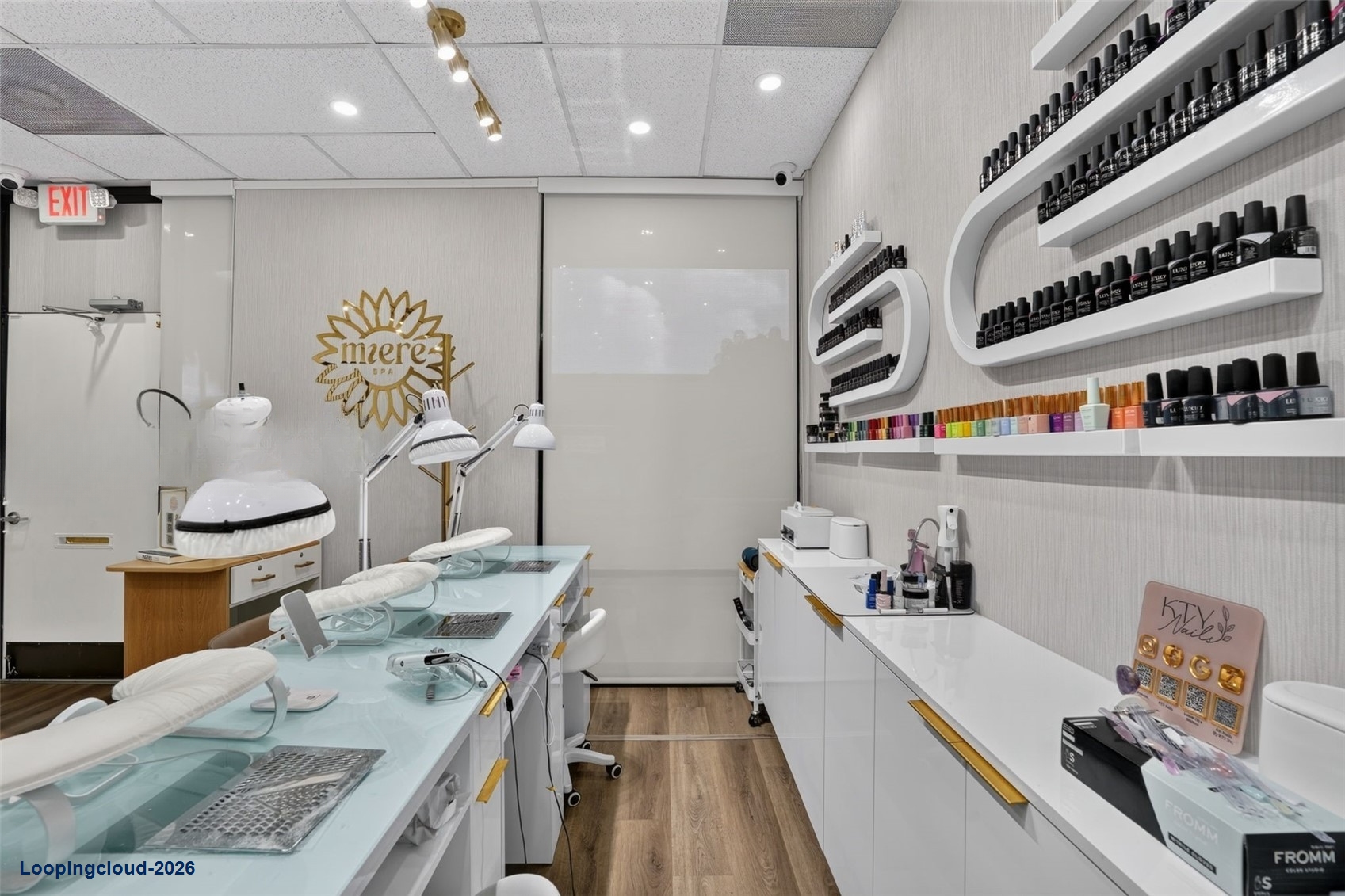 Nail Salon for Sale in In Westchester Miami, FL 33155 | Low Rent