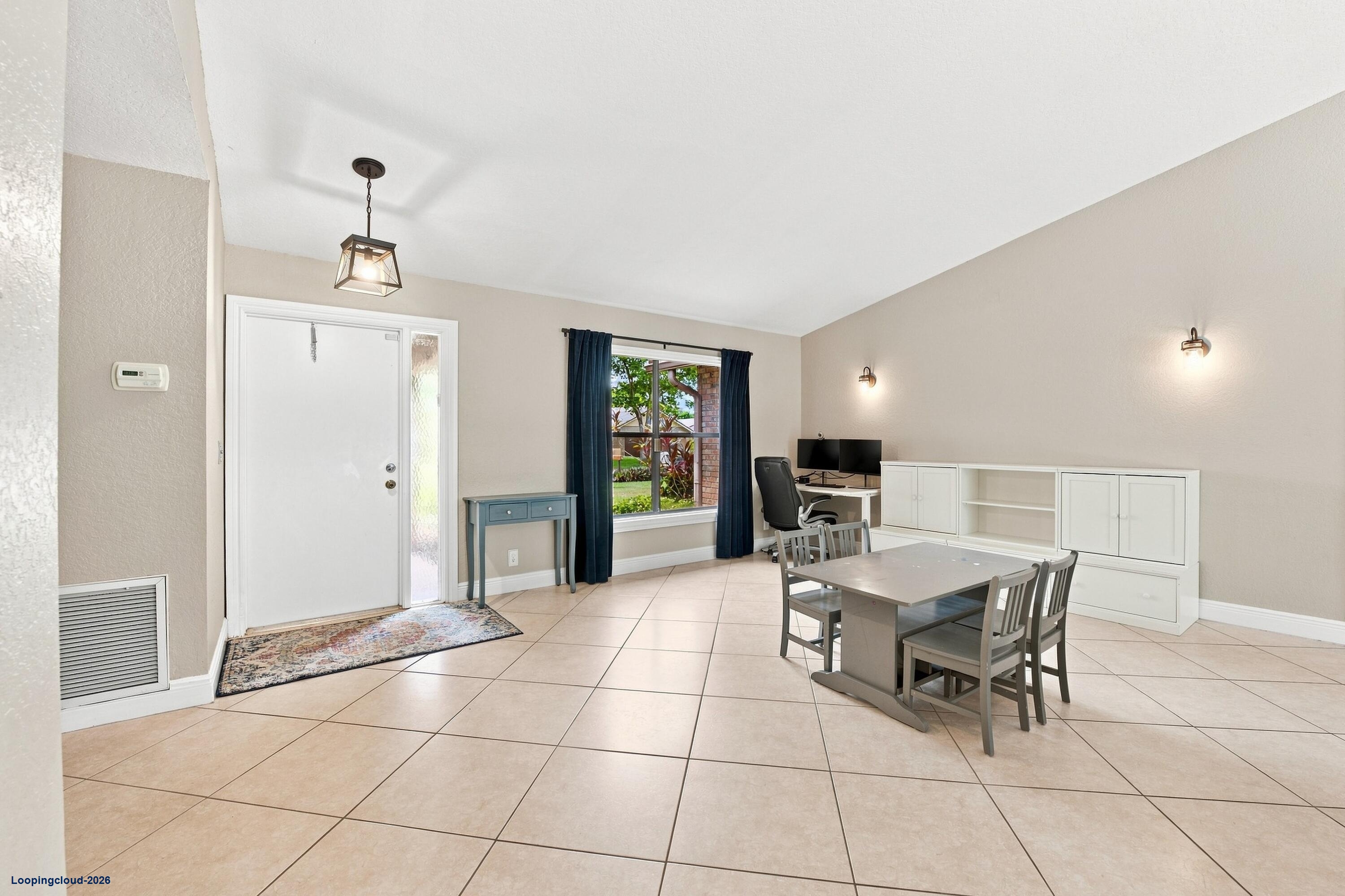 10666 NW 2ND Place, Coral Springs, FL 33071