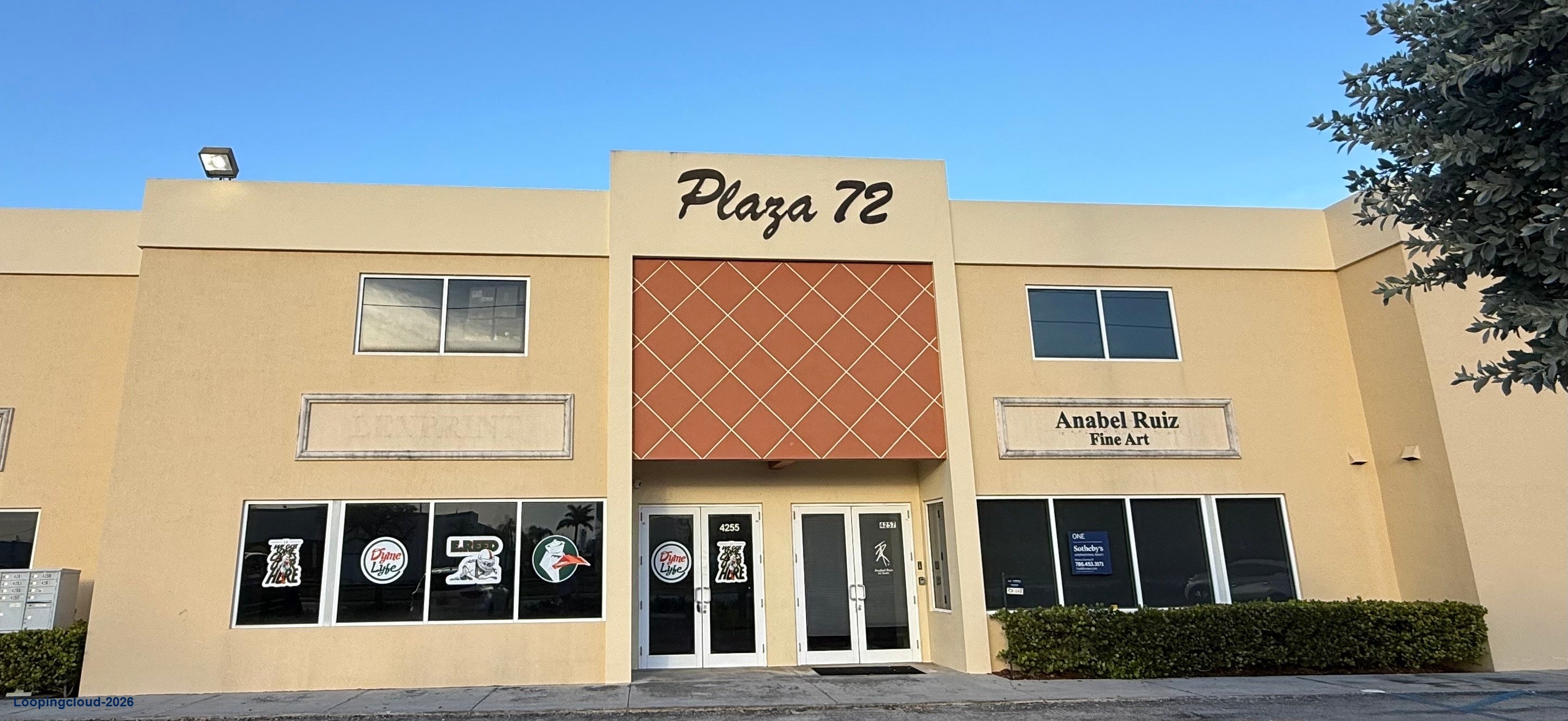 Miami Office & Showroom Spaces for Lease |4253 Southwest 72nd Avenue, FL