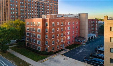 7270 S South Shore Drive Chicago Illinois, 60649 | 7270 S. South Shore Dr Chicago | 53-Unit Multifamily Asset at 8.31pc Cap Rate