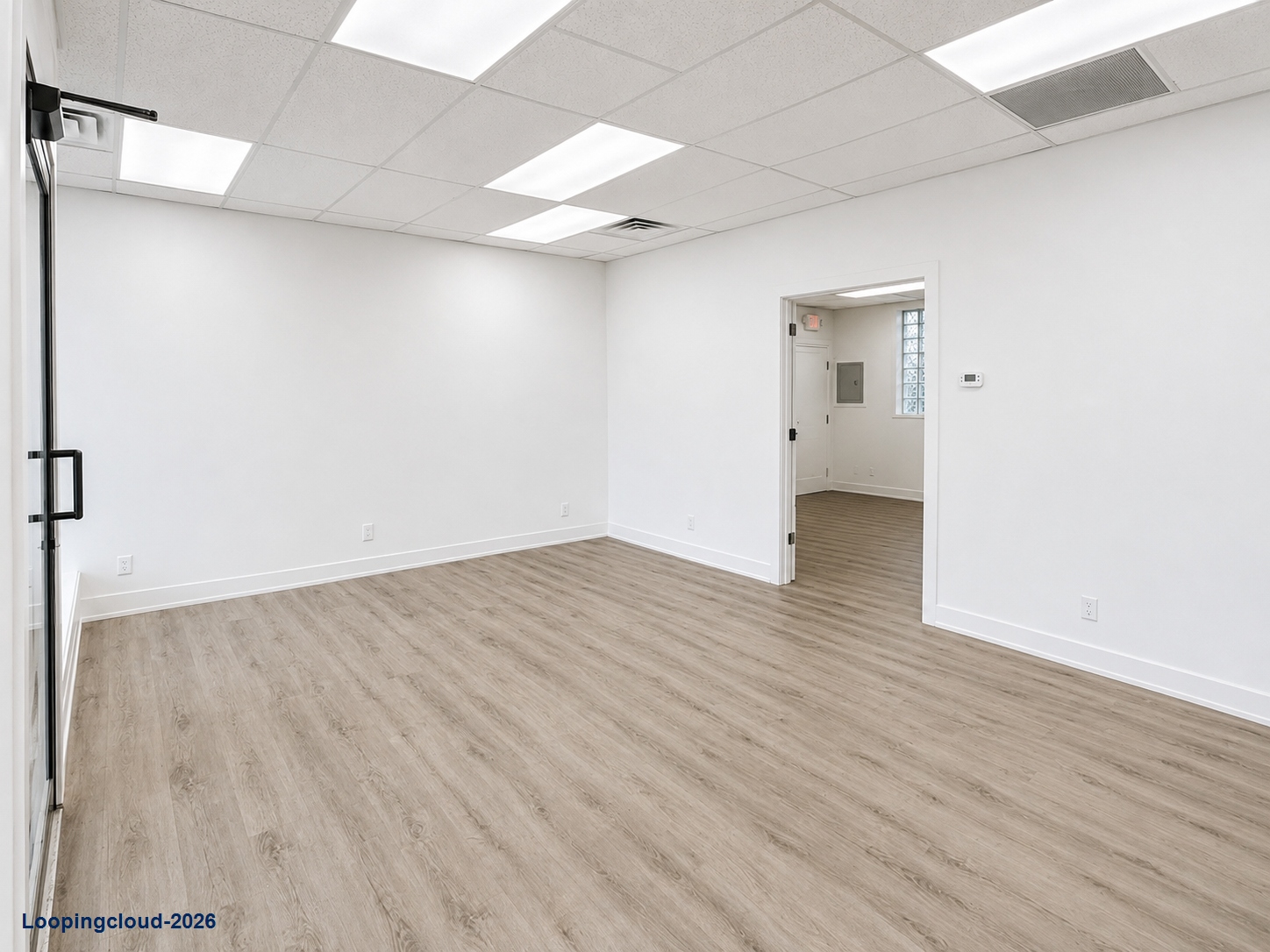 Turnkey Office/Retail Space for Lease in Lincoln Square | 1911 W Foster Ave, Chicago