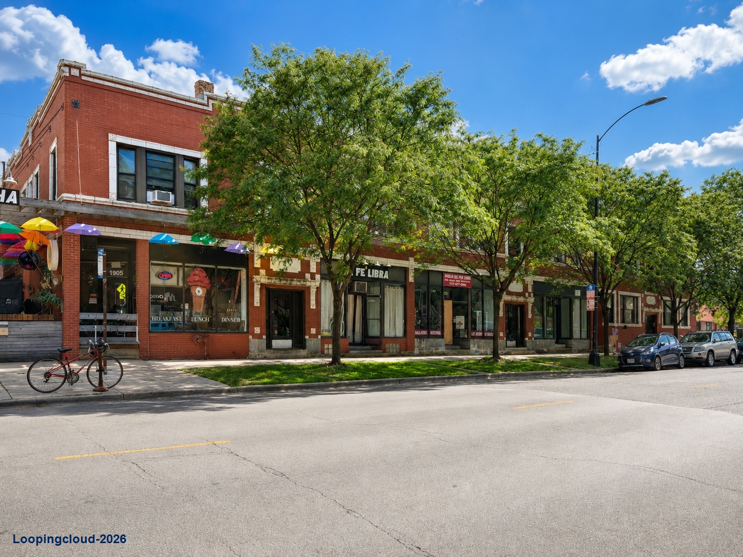 Turnkey Office/Retail Space for Lease in Lincoln Square | 1911 W Foster Ave, Chicago
