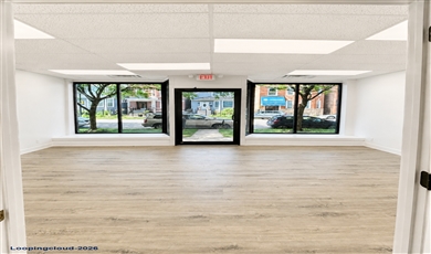 Turnkey Office/Retail Space for Lease in Lincoln Square | 1911 W Foster Ave, Chicago