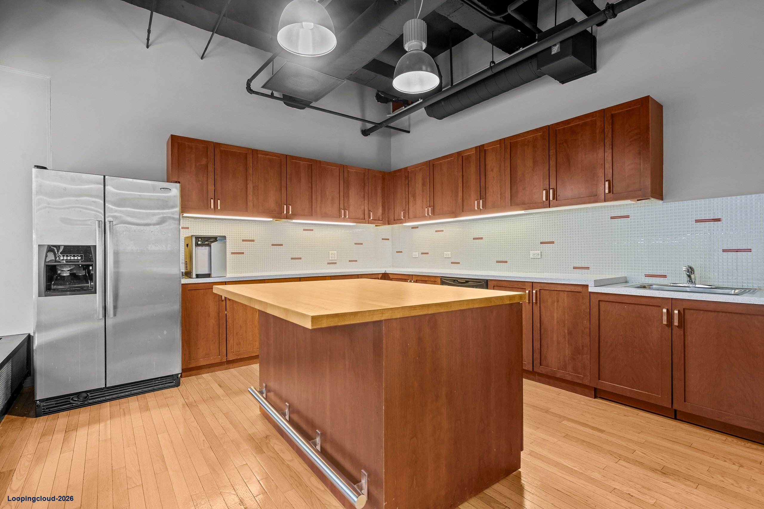 4175 SF Furnished Loop Office for Lease | 55 E Wacker Dr, Chicago, Il