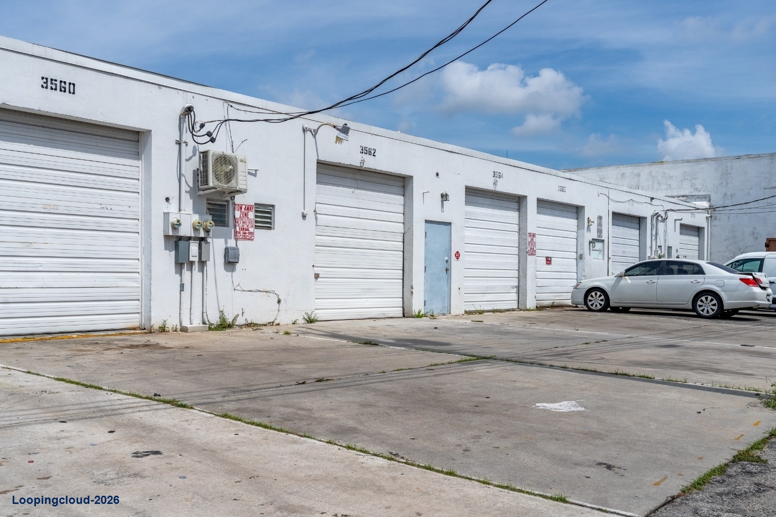 1,000 SF Small-Bay Warehouse for Lease | Oakland Park,  FL 33309
