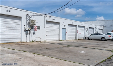 1,000 SF Small-Bay Warehouse for Lease | Oakland Park,  FL 33309