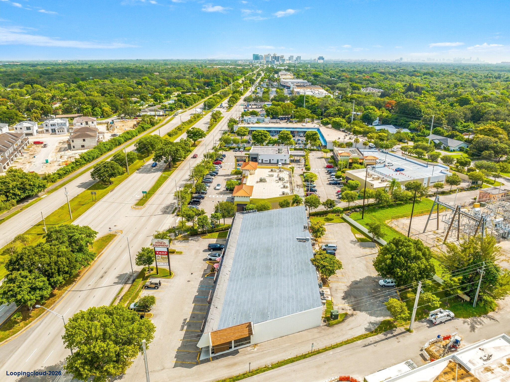 Prime Pinecrest Retail and Beauty Salon Space for Lease on US-1 in Miami FL  33156