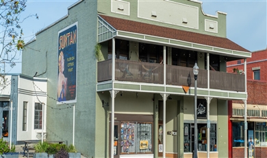 They Rhythm Building