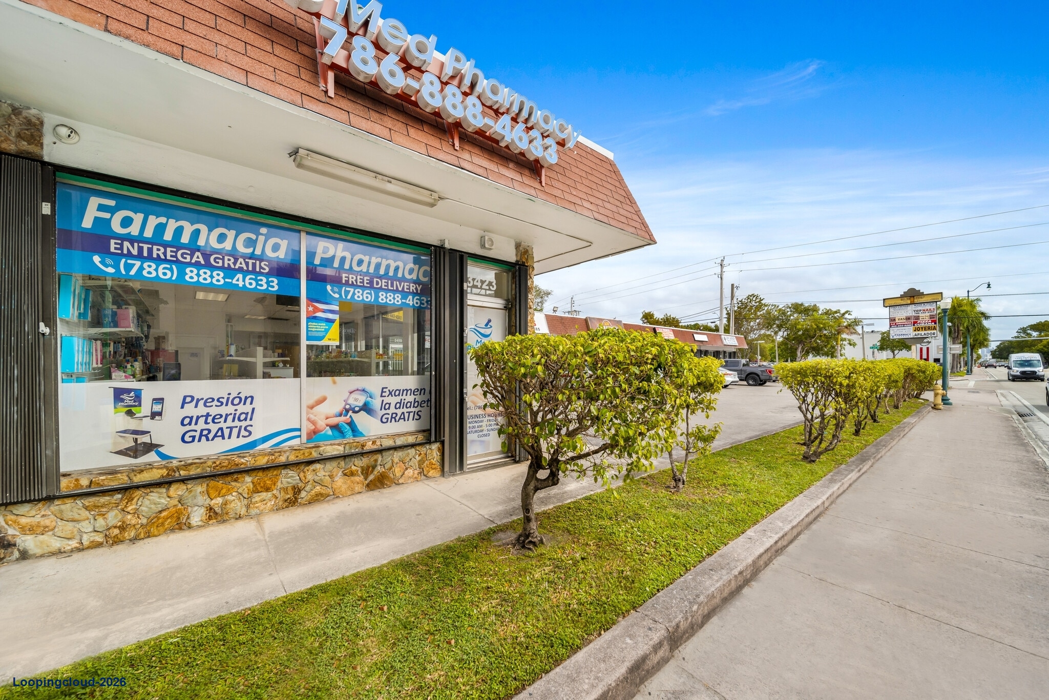 Retail and Medical Office Space for Lease in Miami, FL - Trails Shopping Center, Miami Fl 33135