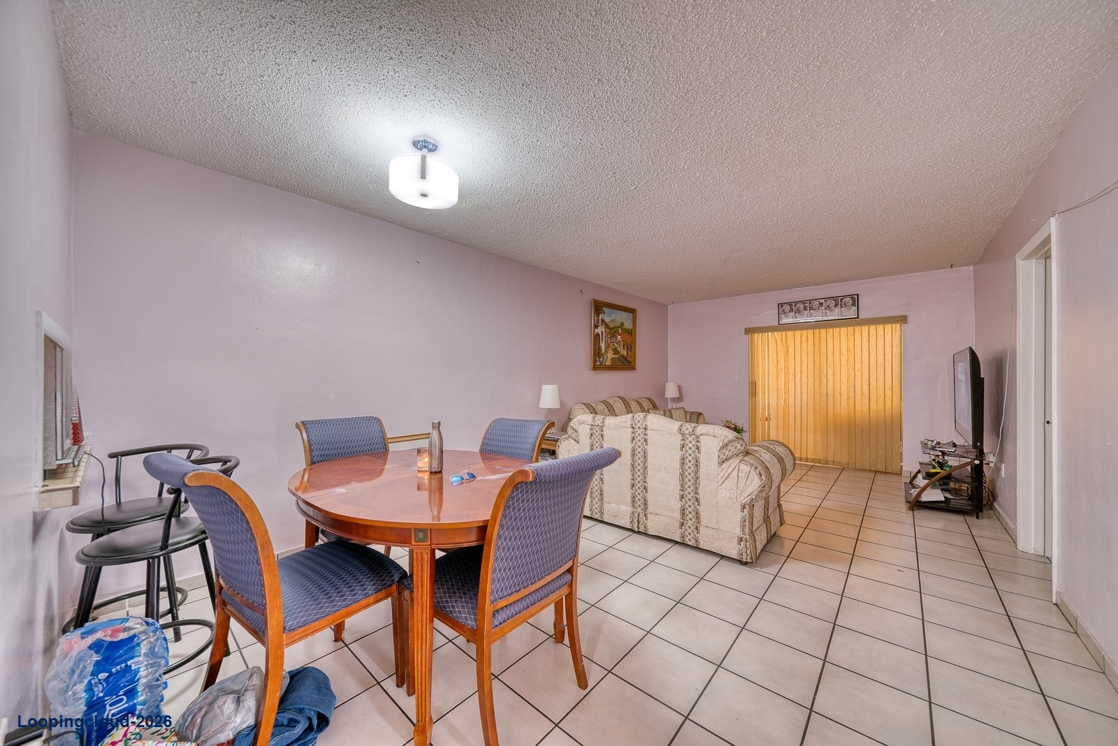 2 Bedroom Apartment for Rent in Hialeah Gardens, FL | 140 Royal Palm Rd