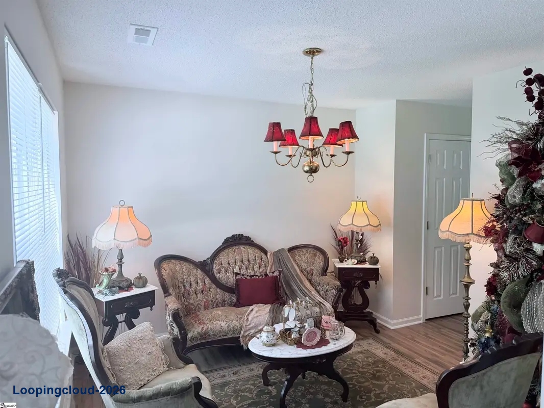 Beautifully Refreshed 4-Bedroom Home for Sale at 201 Garfield Lane, Simpsonville, SC