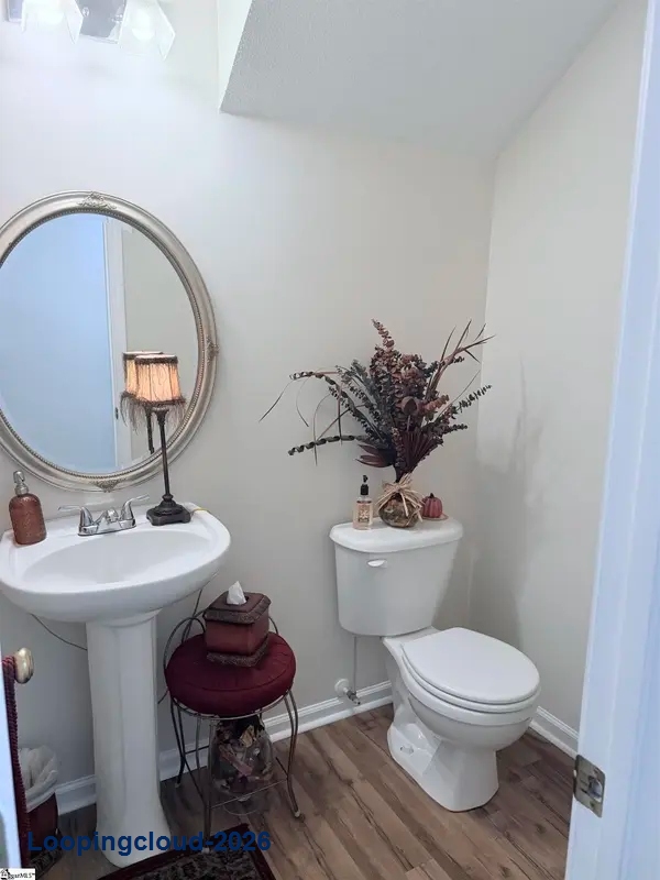 Beautifully Refreshed 4-Bedroom Home for Sale at 201 Garfield Lane, Simpsonville, SC