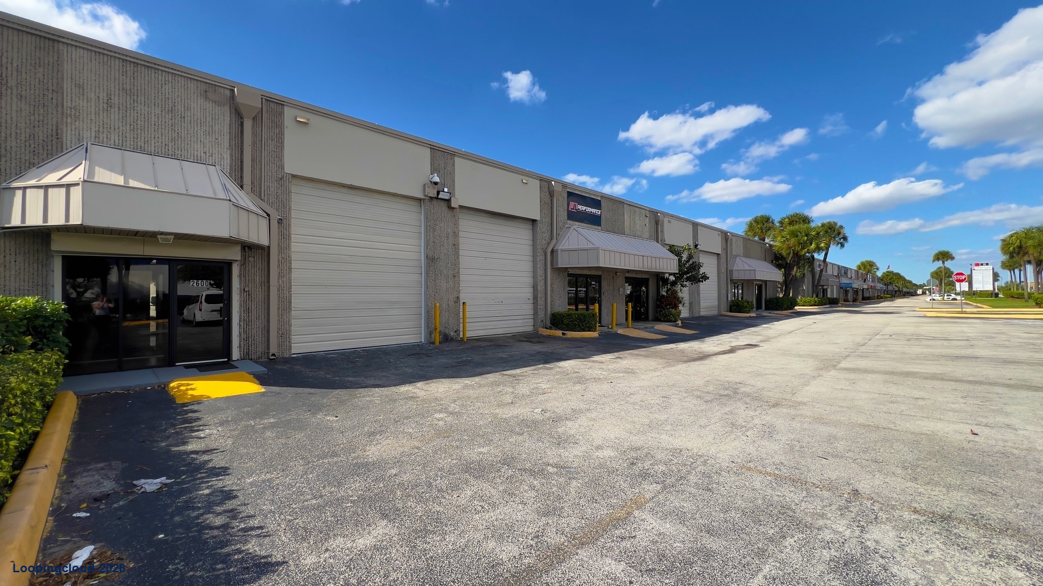 Industrial Property for Lease in Miami, FL | 2610 NW 72nd Ave