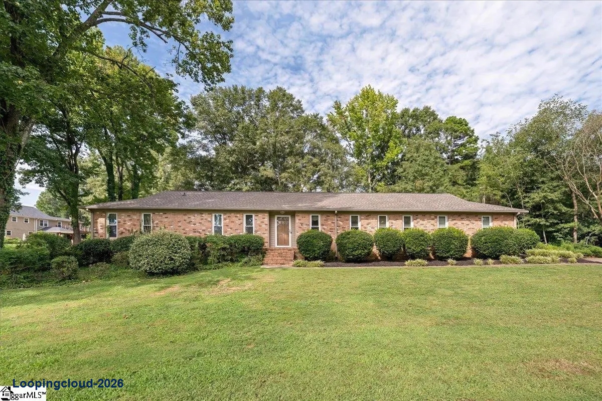 103 Hollymont Ct, Simpsonville, SC 29681 | Home with Pool For Sale
