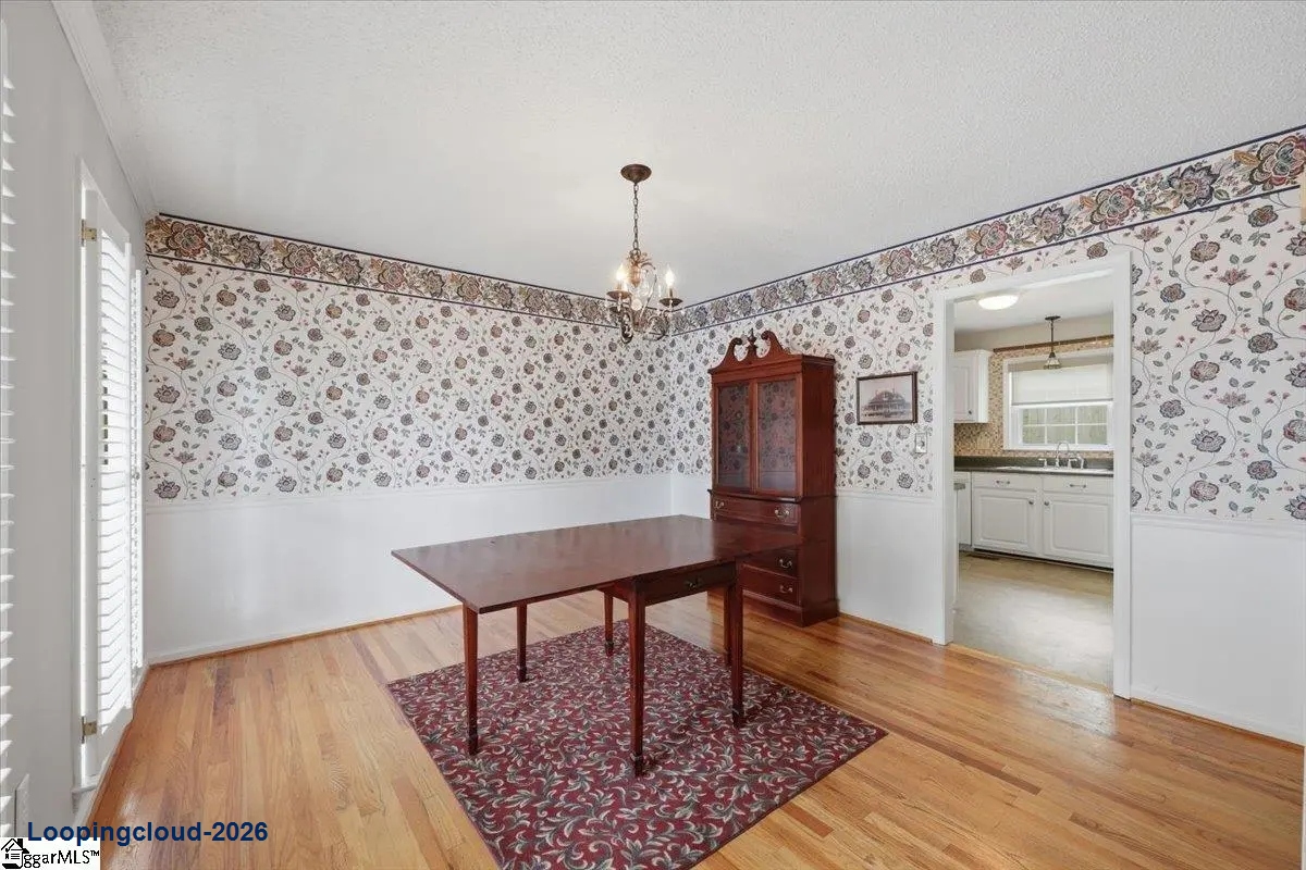 402 Latrobe Dr, Simpsonville, SC 29681 | Colonial Home in Chatham Woods