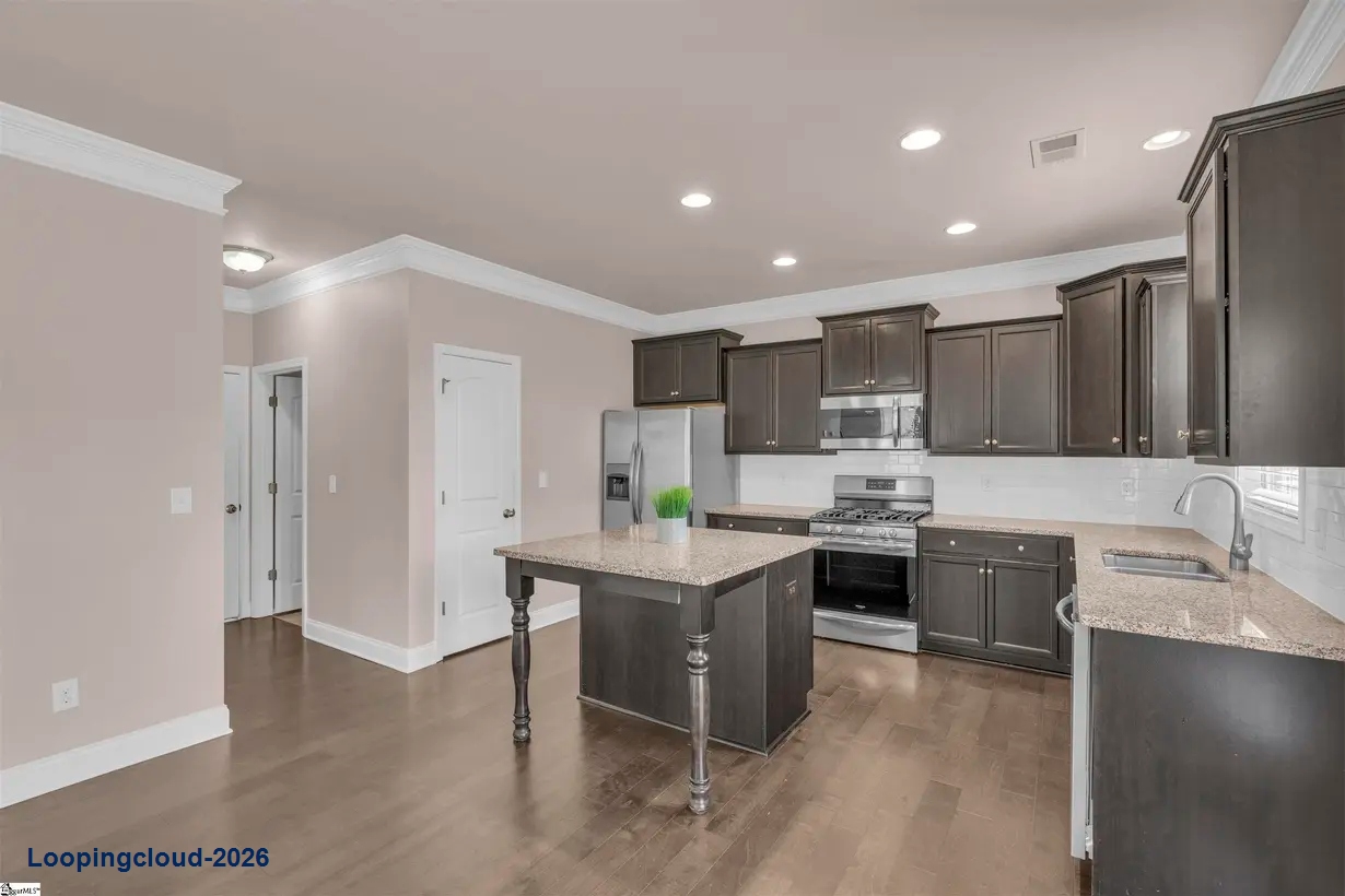 210 Redmont Ct, Simpsonville, SC 29680 | Cul-de-Sac Home in Longleaf