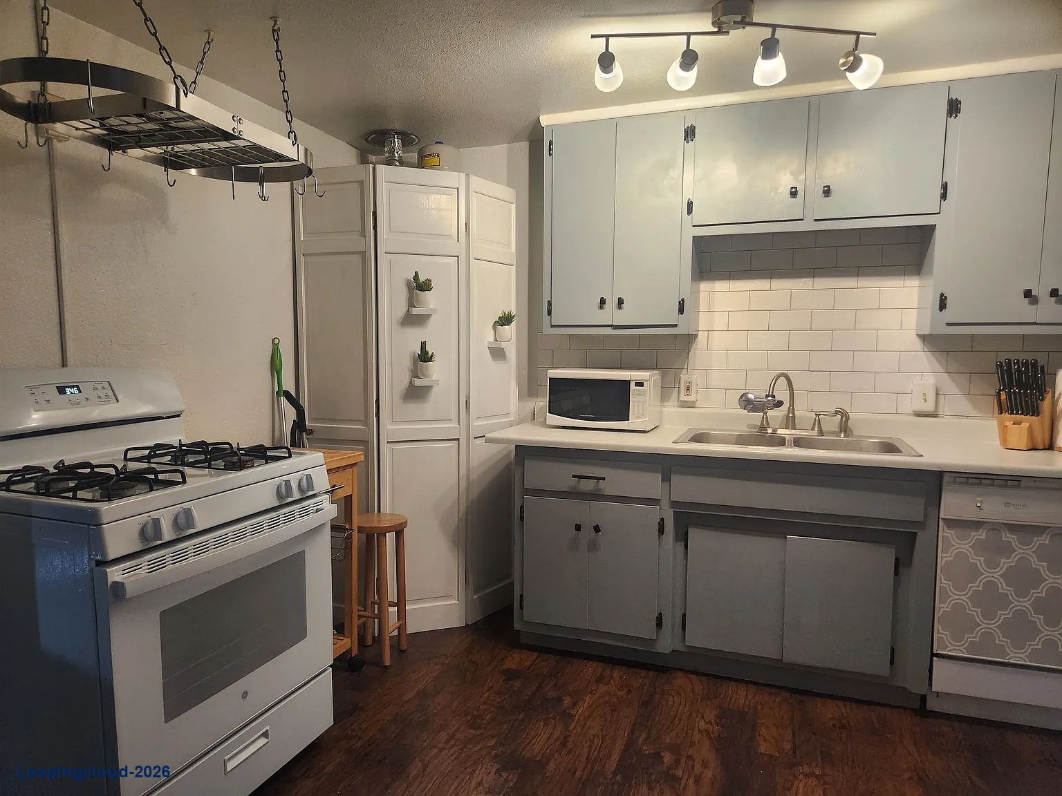 2-Bedroom House for Rent in Albuquerque, NM | 720 Woodland Ave NW