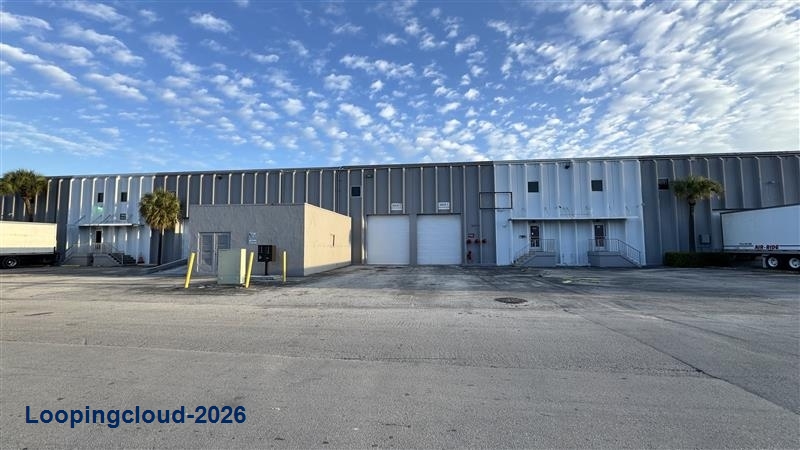 Industrial Facility for Lease in Medley, FL | 40,000 SF Rail-Served Space