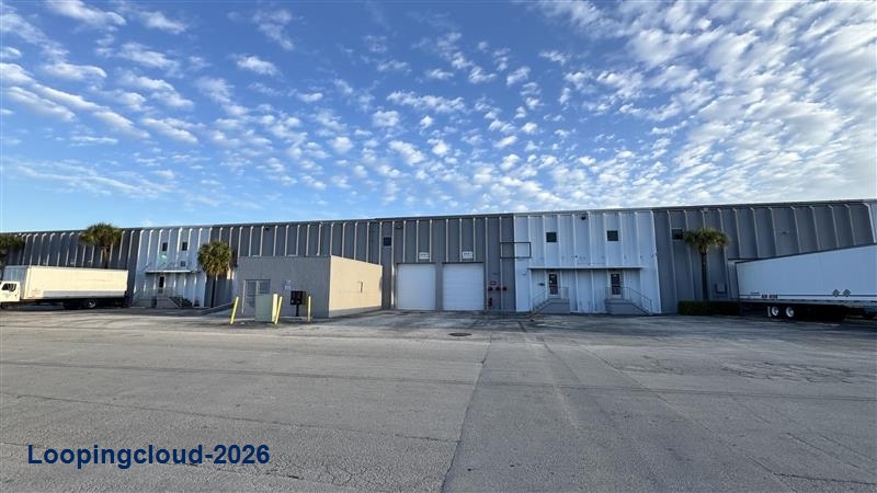 Industrial Facility for Lease in Medley, FL | 40,000 SF Rail-Served Space