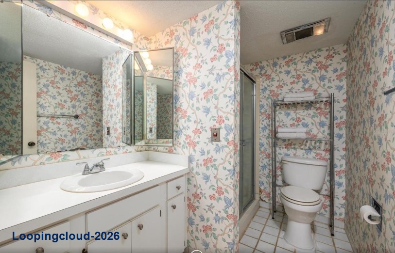 Distinctive Townhome for Sale in Grenelefe Community, Florida
