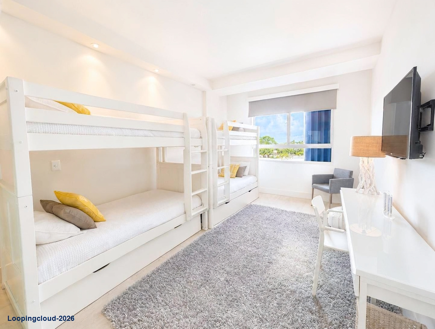 151 Crandon Blvd #405, Key Biscayne, FL | Emerald Bay at Key Colony Rental