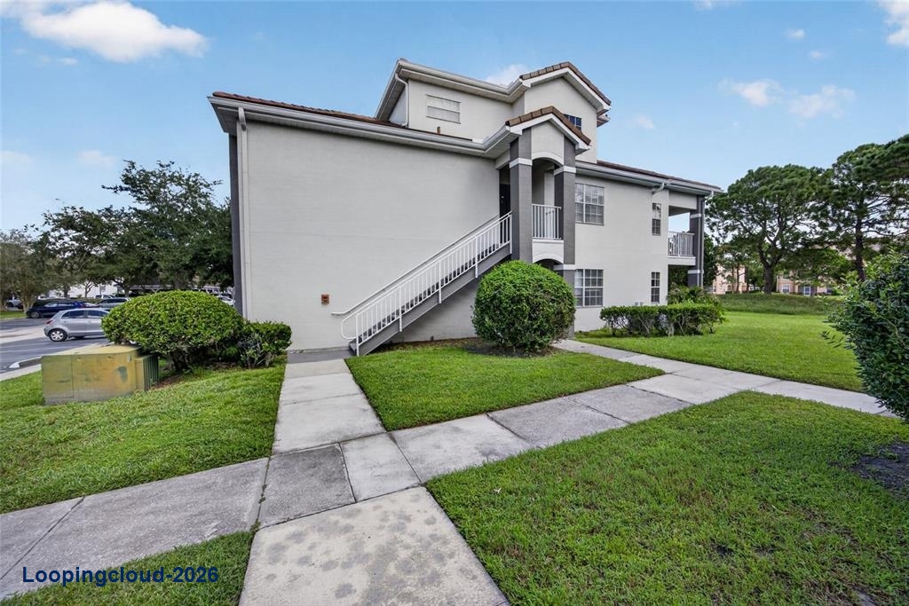 14013 Fairway Island Dr #428, Orlando, FL 32837 | Renovated Golf View Condo