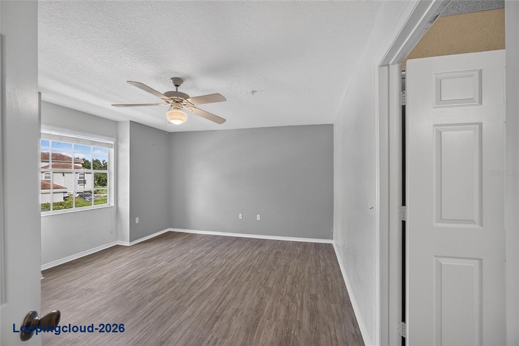 14013 Fairway Island Dr #428, Orlando, FL 32837 | Renovated Golf View Condo