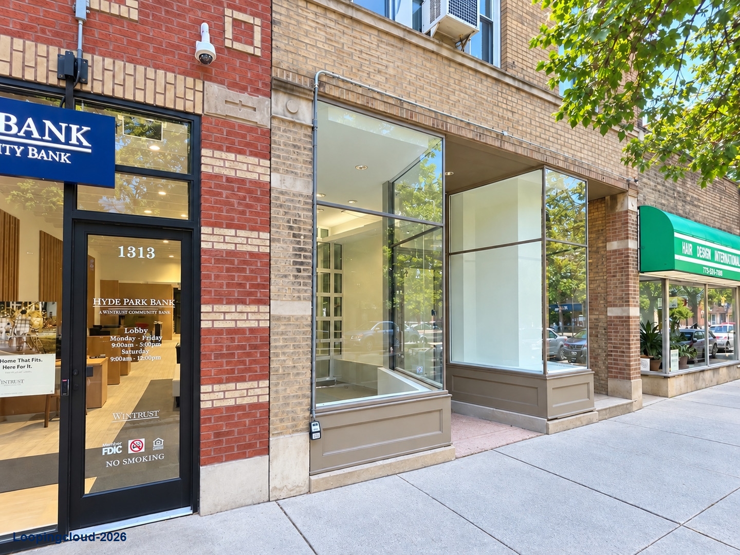 Single-Tenant Office and Retail Space for Lease in Hyde Park, Chicago