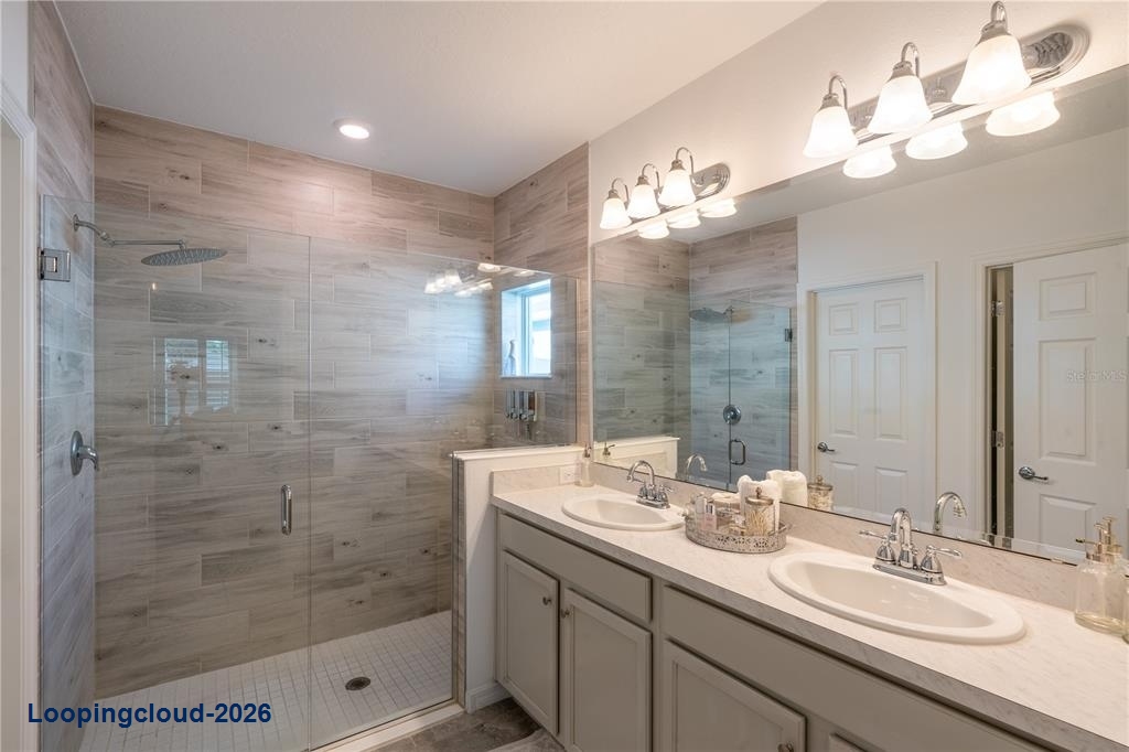 16261 Yelloweyed Dr, Clermont, FL 34714 | Sawgrass Bay Move-In Ready Home