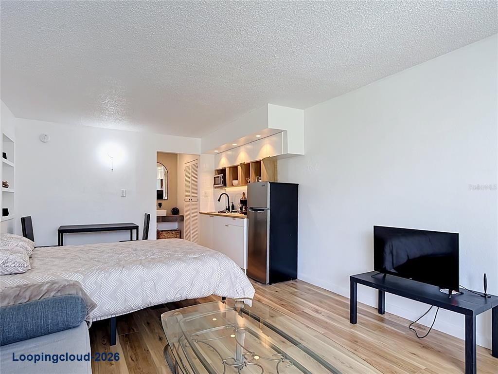 Investment Condo-Hotel For Sale: 43420 Highway 27 #320, Davenport, FL 33837