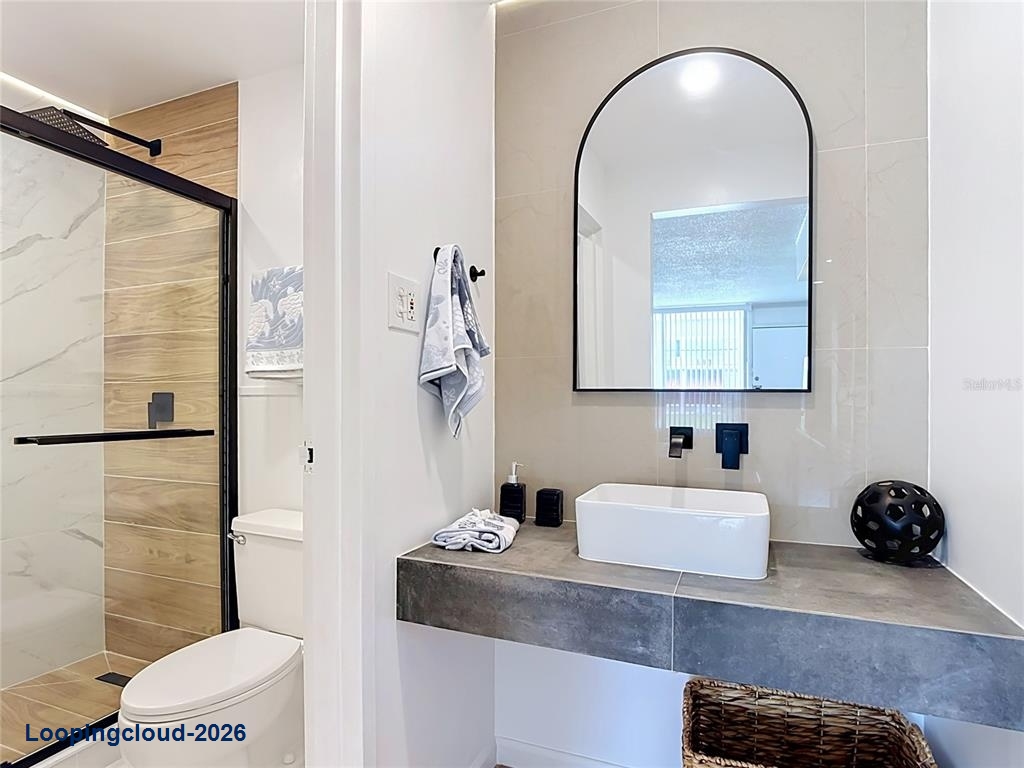 Investment Condo-Hotel For Sale: 43420 Highway 27 #320, Davenport, FL 33837