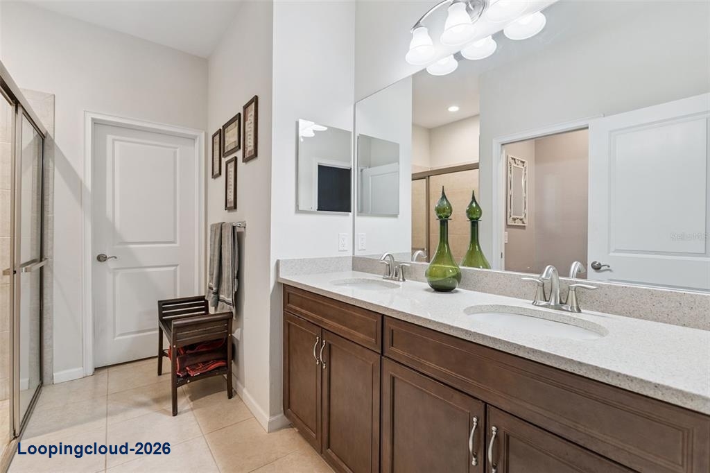 FishHawk Ranch Townhome For Sale: 5714 Colony Glen Road, Lithia, FL 33547