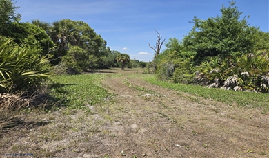 IG-Zoned Industrial Land for Sale in Rotonda West / Charlotte County, FL