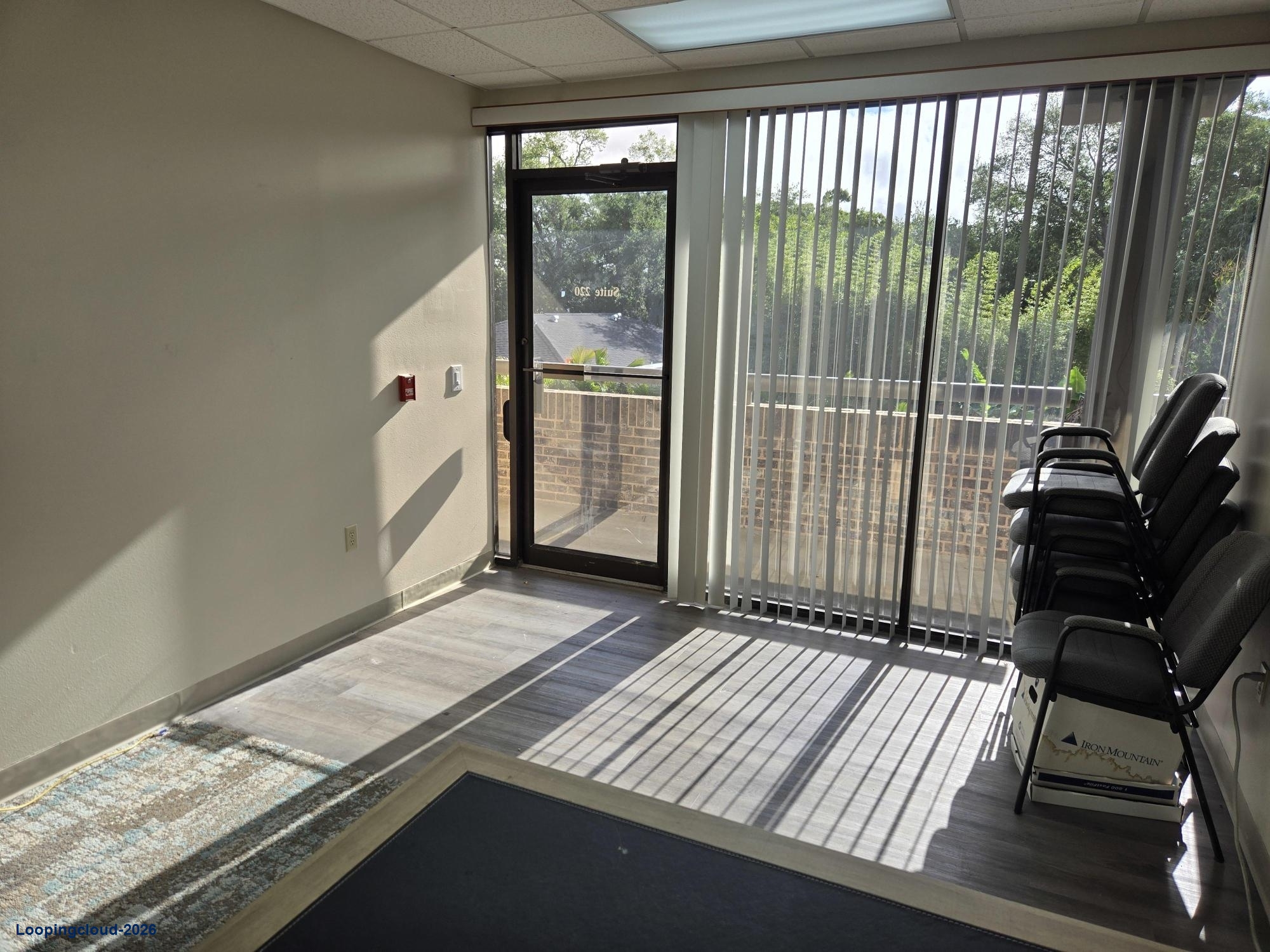 Prima Plaza Professional Office Building for Lease on Swift Road in Sarasota, FL