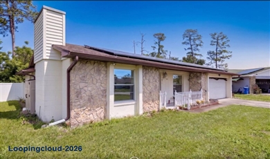 Energy-Efficient Single-Family Home with Solar Panels in Orlando