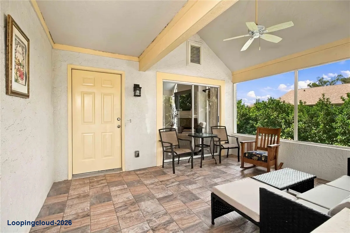 4536 WHIRLAWAY DR