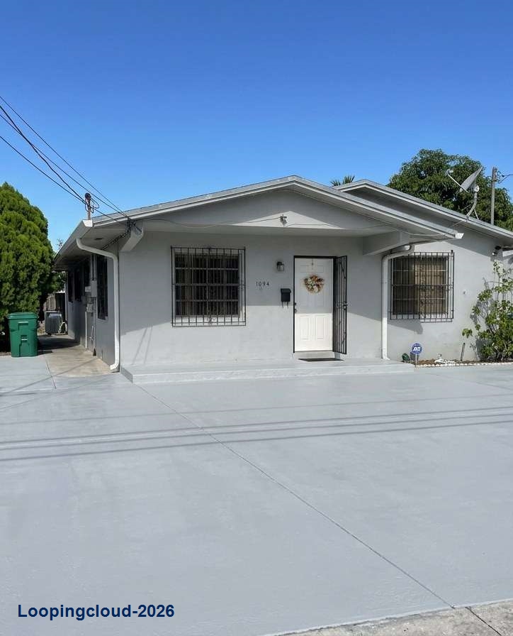 Grapeland Heights Duplex | 2 Units on 7,500 SF Lot