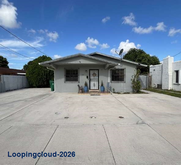 Grapeland Heights Duplex | 2 Units on 7,500 SF Lot
