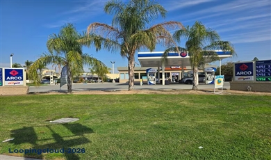 Fresno, Undisclosed address, Fresno California , 93710