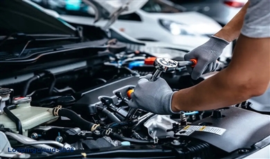 Auto Repair Franchise in Ventura in a high‑traffic corridor.